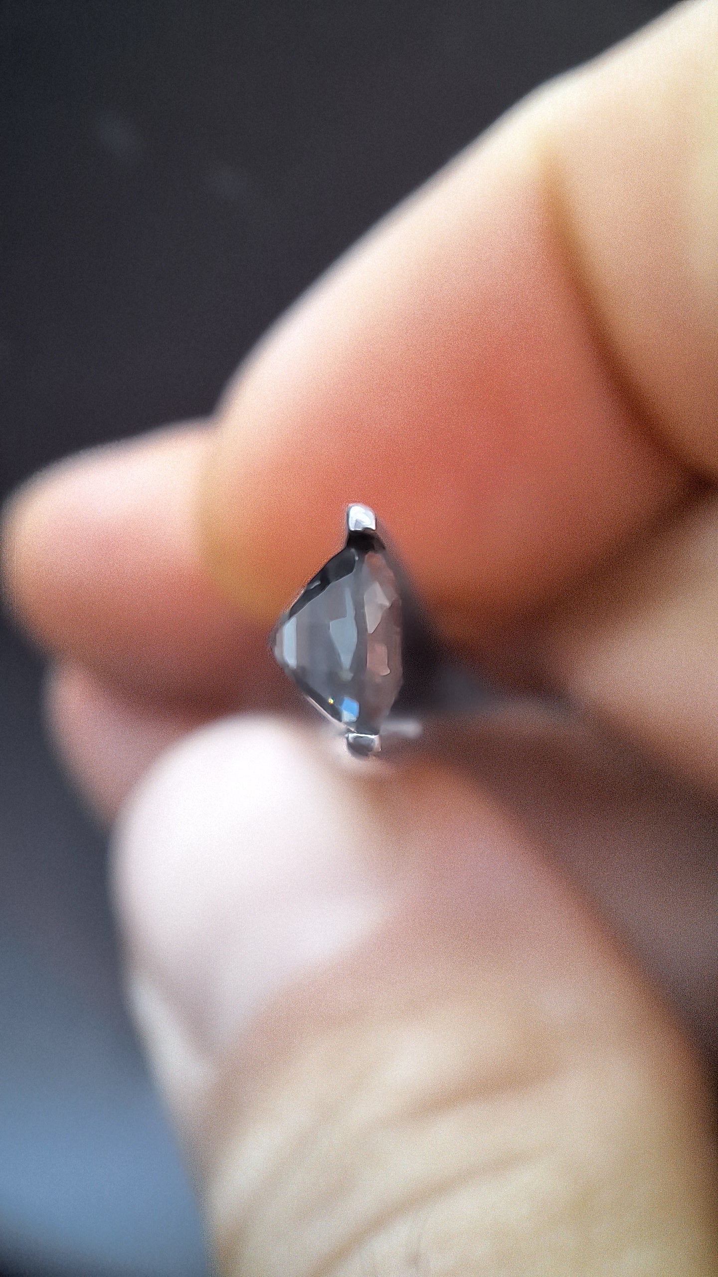 Grey Spinel