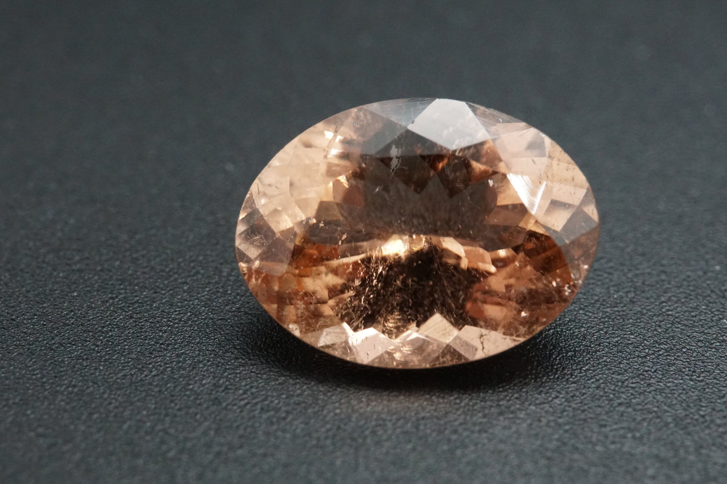 Natürlicher Turmalin aus Madagaskar – 3,11 ct – Ovalschliff – Unbehandelt
