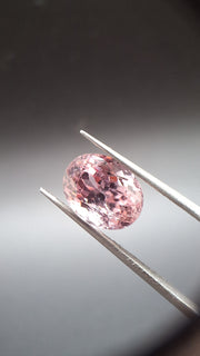 Pink turmalin