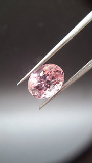 Pink turmalin