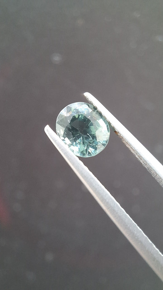 Grey Spinel