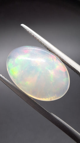 Opal oval