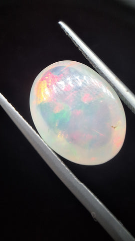 Opal oval