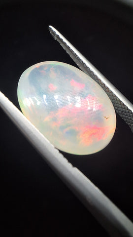 Opal oval