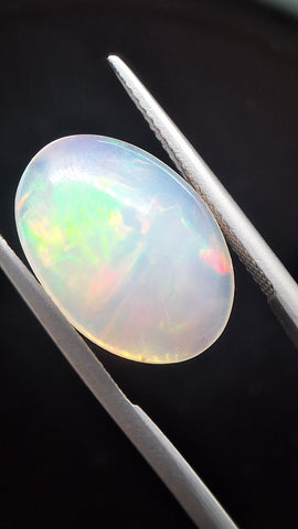 Opal oval