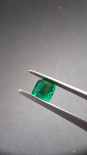 Emerald cushion
