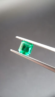 Emerald cushion