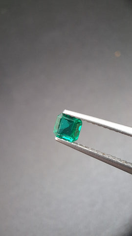 Emerald cushion