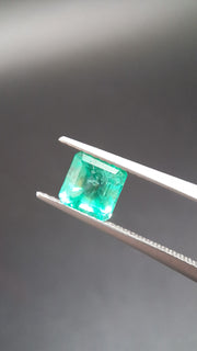 Emeralds cushion