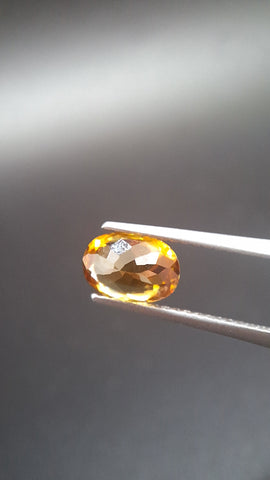Sphene oval