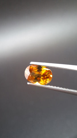 Sphene oval
