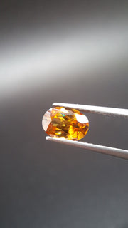 Sphene oval