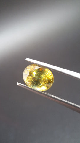 Sphene oval