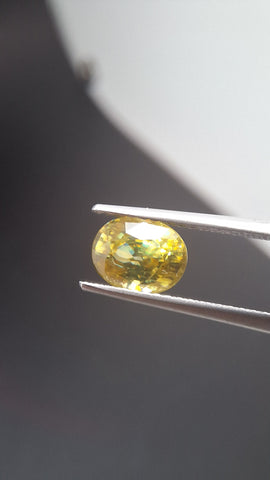 Sphene oval