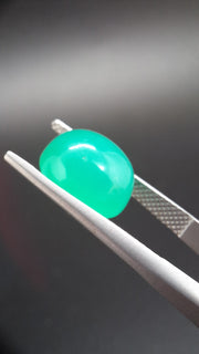 Chrysoprase cabochon