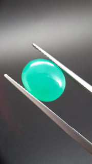Chrysoprase cabochon