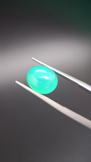 Chrysoprase cabochon