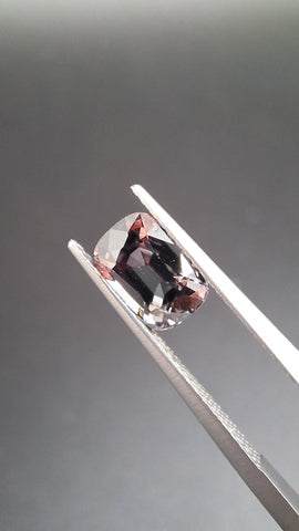 Grey Spinel