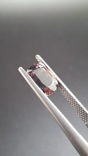 Grey Spinel