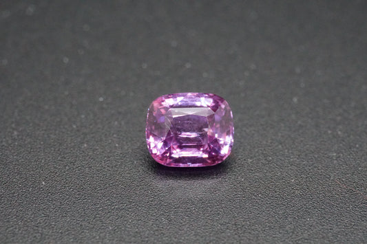 Natürlicher Saphir aus Sri Lanka – 1,59 ct – Kissenschliff – Erhitzt