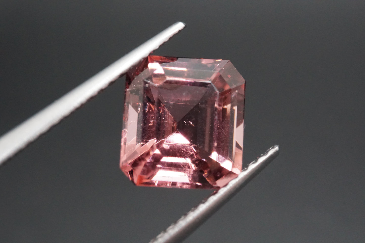 Natürlicher rosa Turmalin aus Madagaskar – 3,04 ct – Achteckschliff (Smaragdschliff)