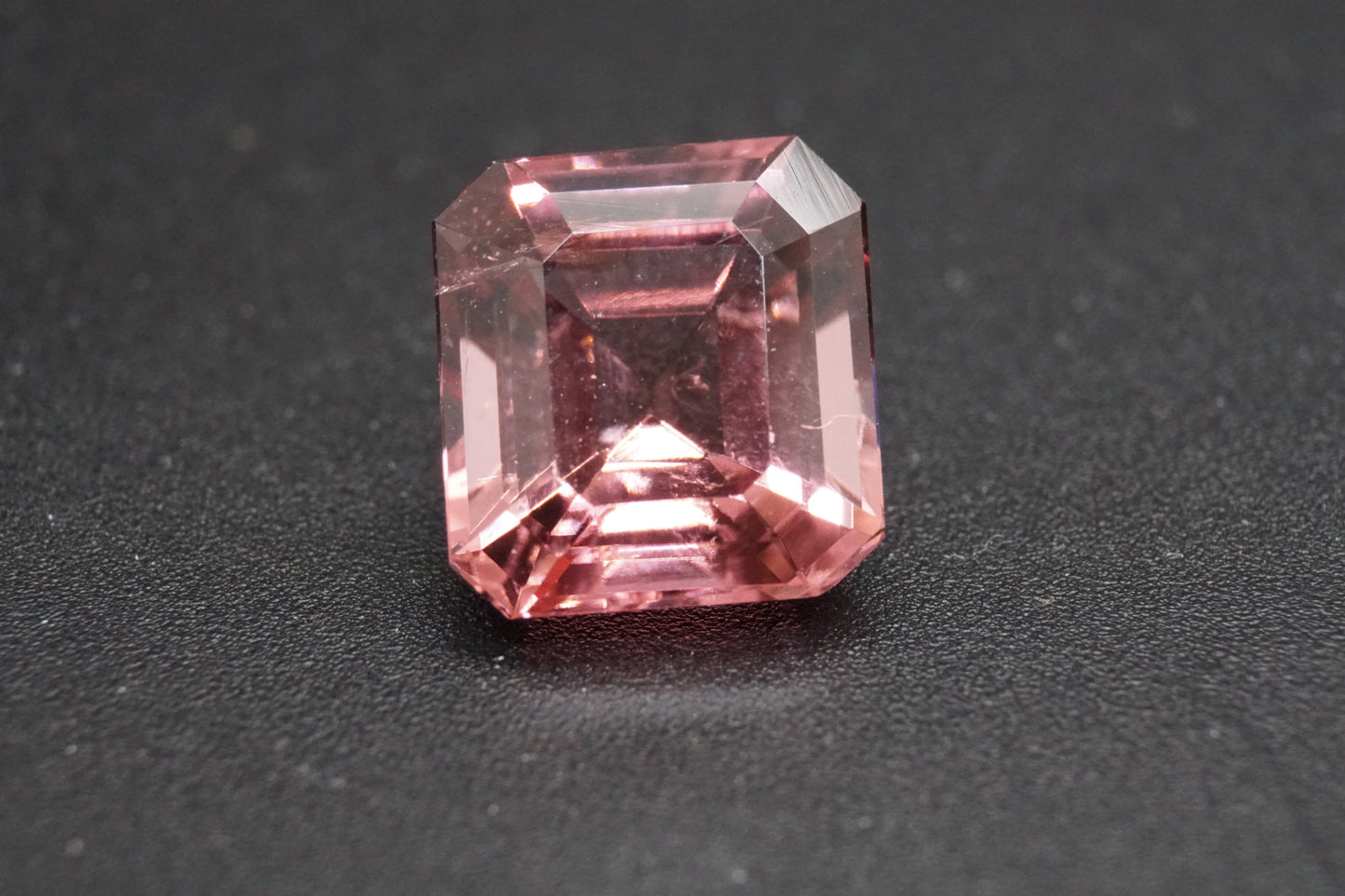 Natürlicher rosa Turmalin aus Madagaskar – 3,04 ct – Achteckschliff (Smaragdschliff)