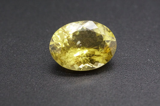Natürlicher gelber Turmalin aus Madagaskar – 2,34 ct – Ovalschliff