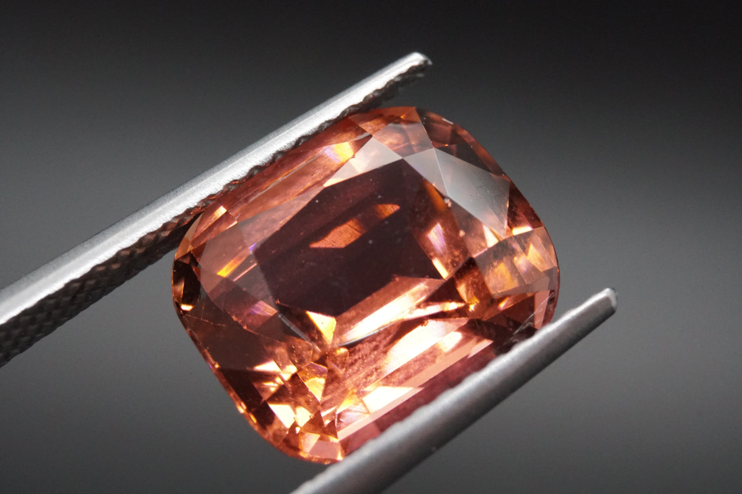 Natürlicher Turmalin aus Madagaskar – 4,81 ct – Kissenschliff – Unbehandelt