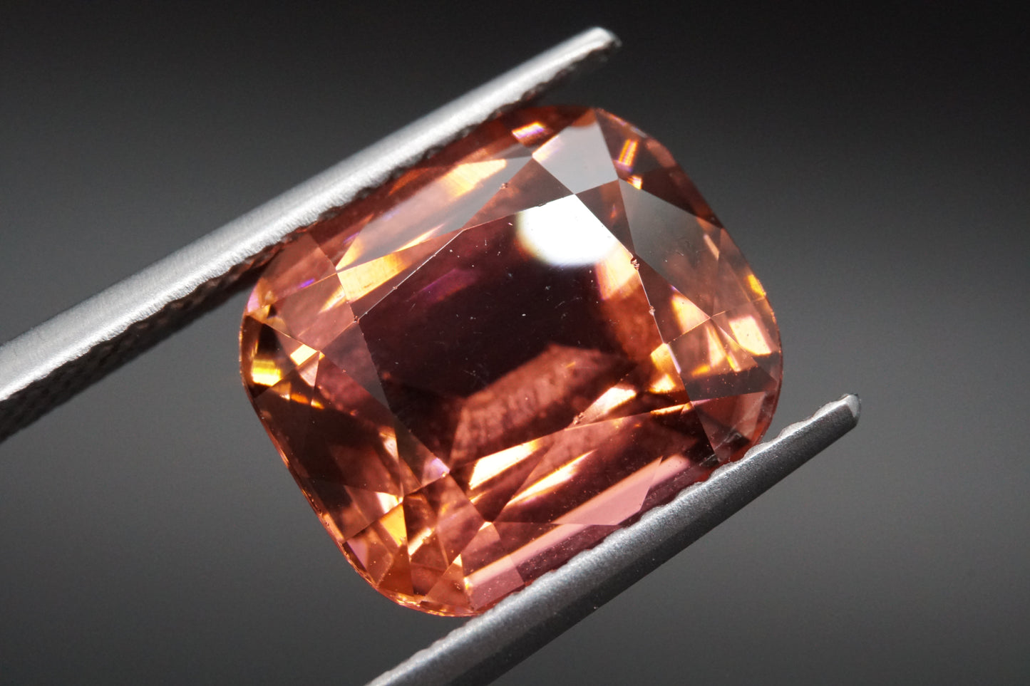 Natürlicher Turmalin aus Madagaskar – 4,81 ct – Kissenschliff – Unbehandelt