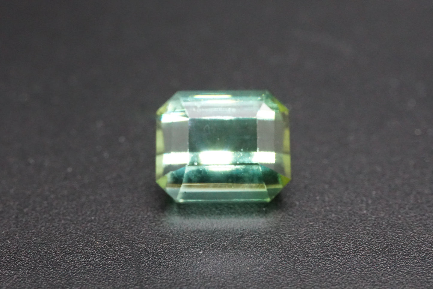 Natürlicher Turmalin aus Madagaskar – 3,05 ct – Smaragdschliff – Unbehandelt