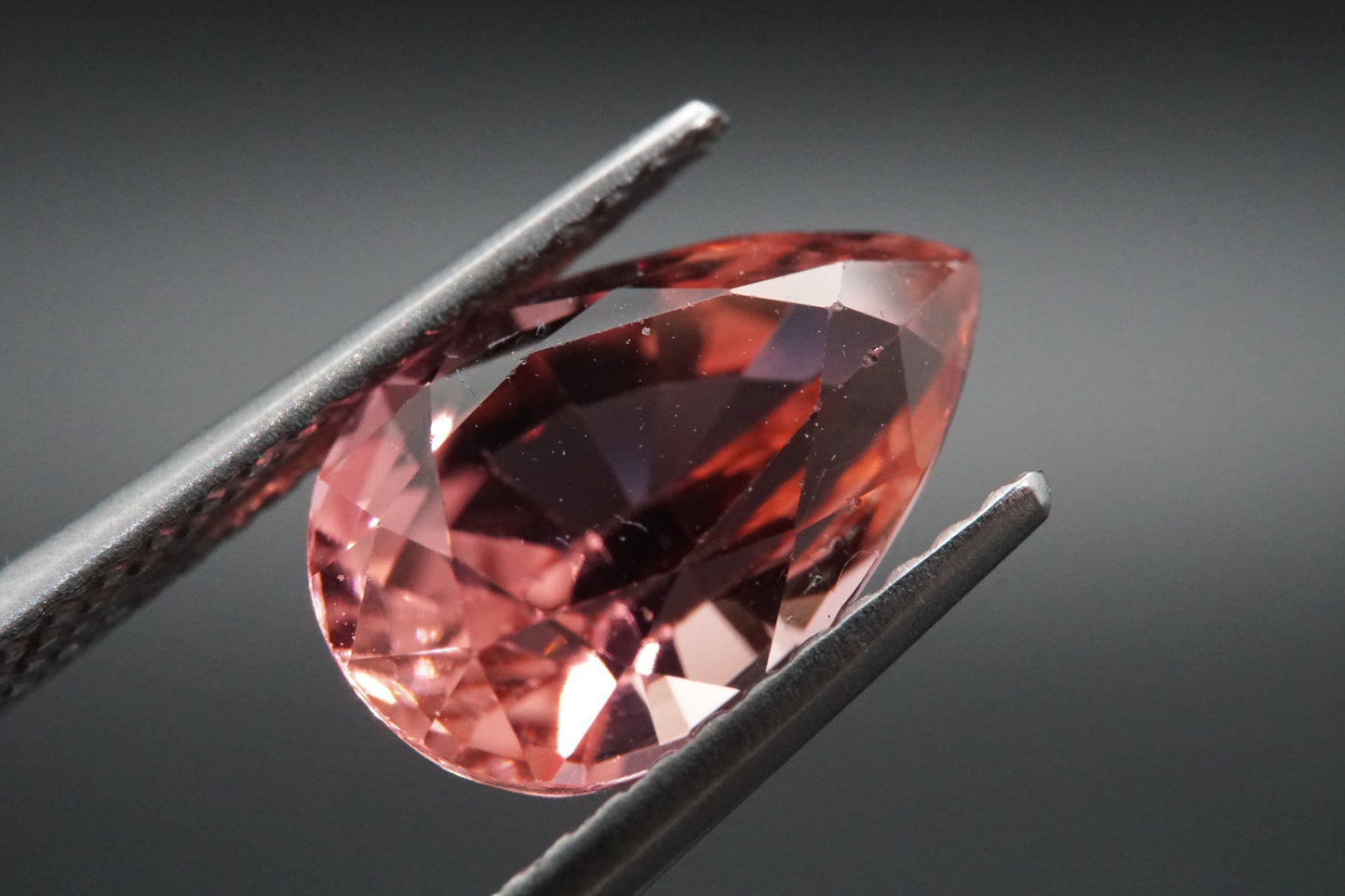 Natürlicher Turmalin aus Afghanistan – 3,09 ct – Birnenschliff – Unbehandelt