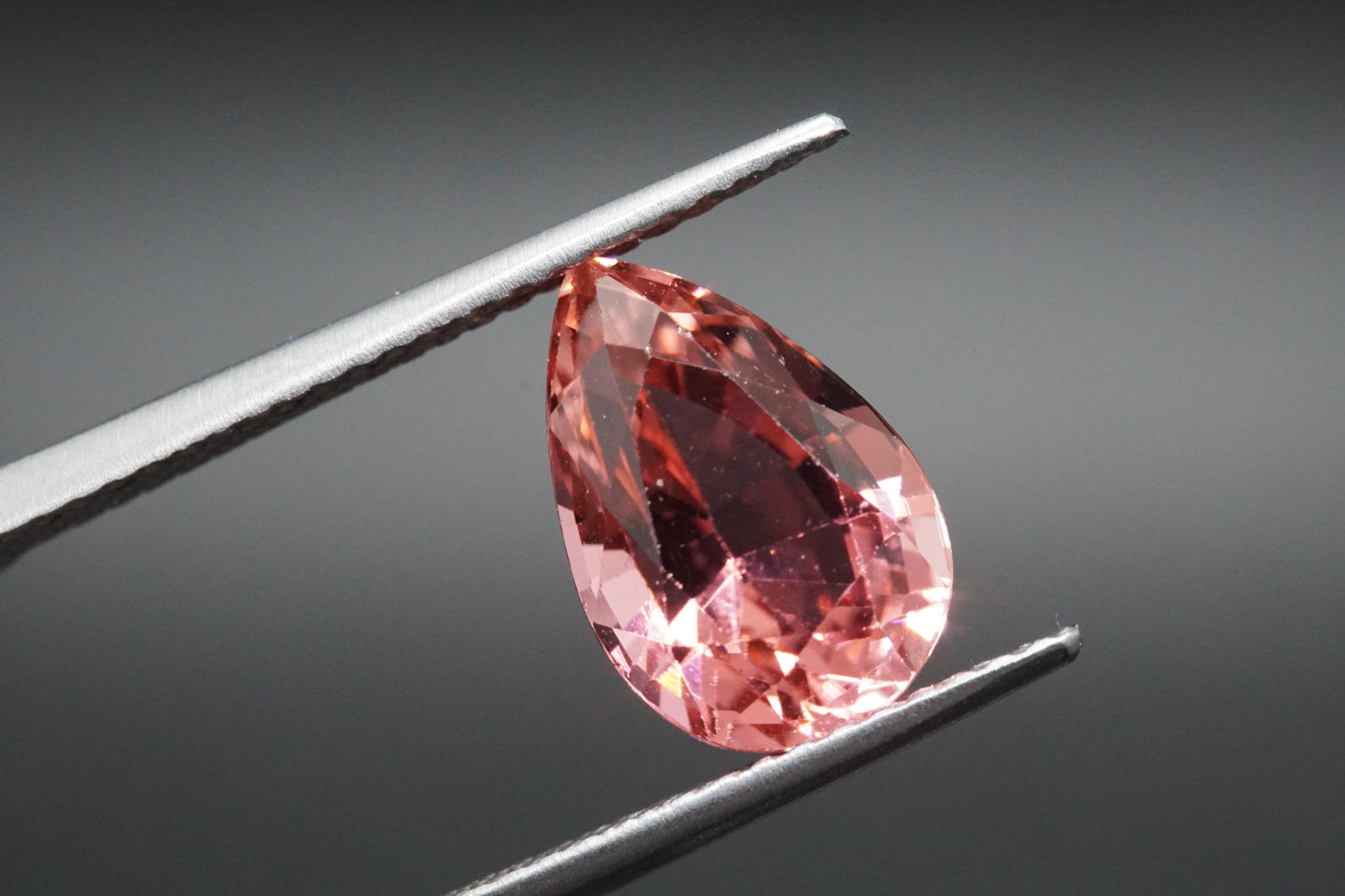Natürlicher Turmalin aus Afghanistan – 3,09 ct – Birnenschliff – Unbehandelt