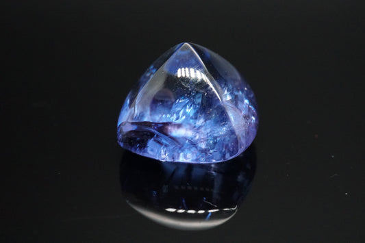 Natürlicher Tansanit aus Tansania – 5,68 ct – Sugarloaf-Cabochon – Unbehandelt