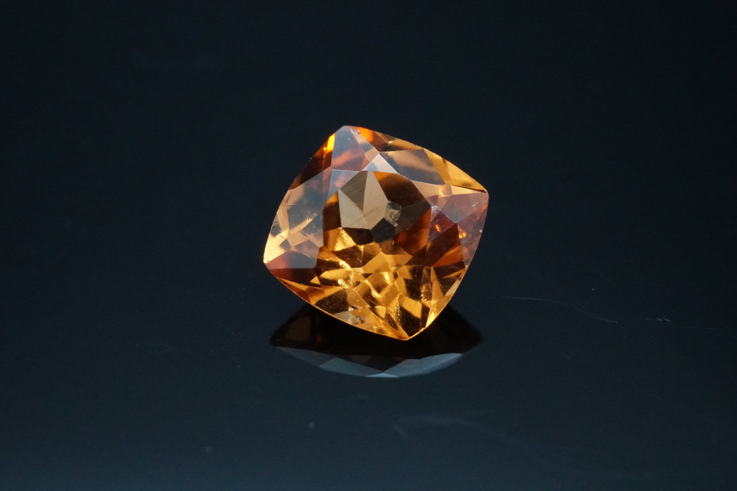Natürlicher Spessartin-Granat aus Namibia – 1,07 ct – Kissenschliff – Unbehandelt