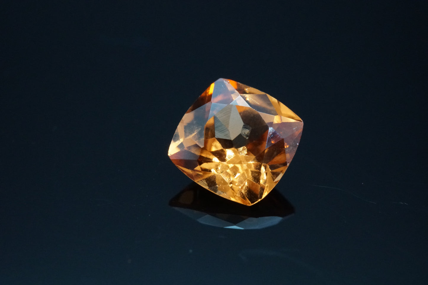 Natürlicher Spessartin-Granat aus Namibia – 1,07 ct – Kissenschliff – Unbehandelt