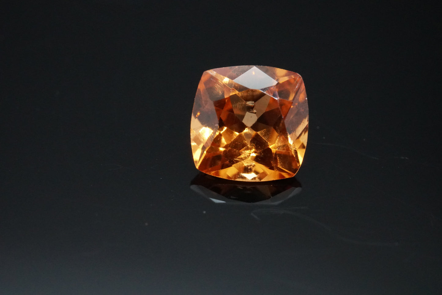 Natürlicher Spessartin-Granat aus Namibia – 1,07 ct – Kissenschliff – Unbehandelt