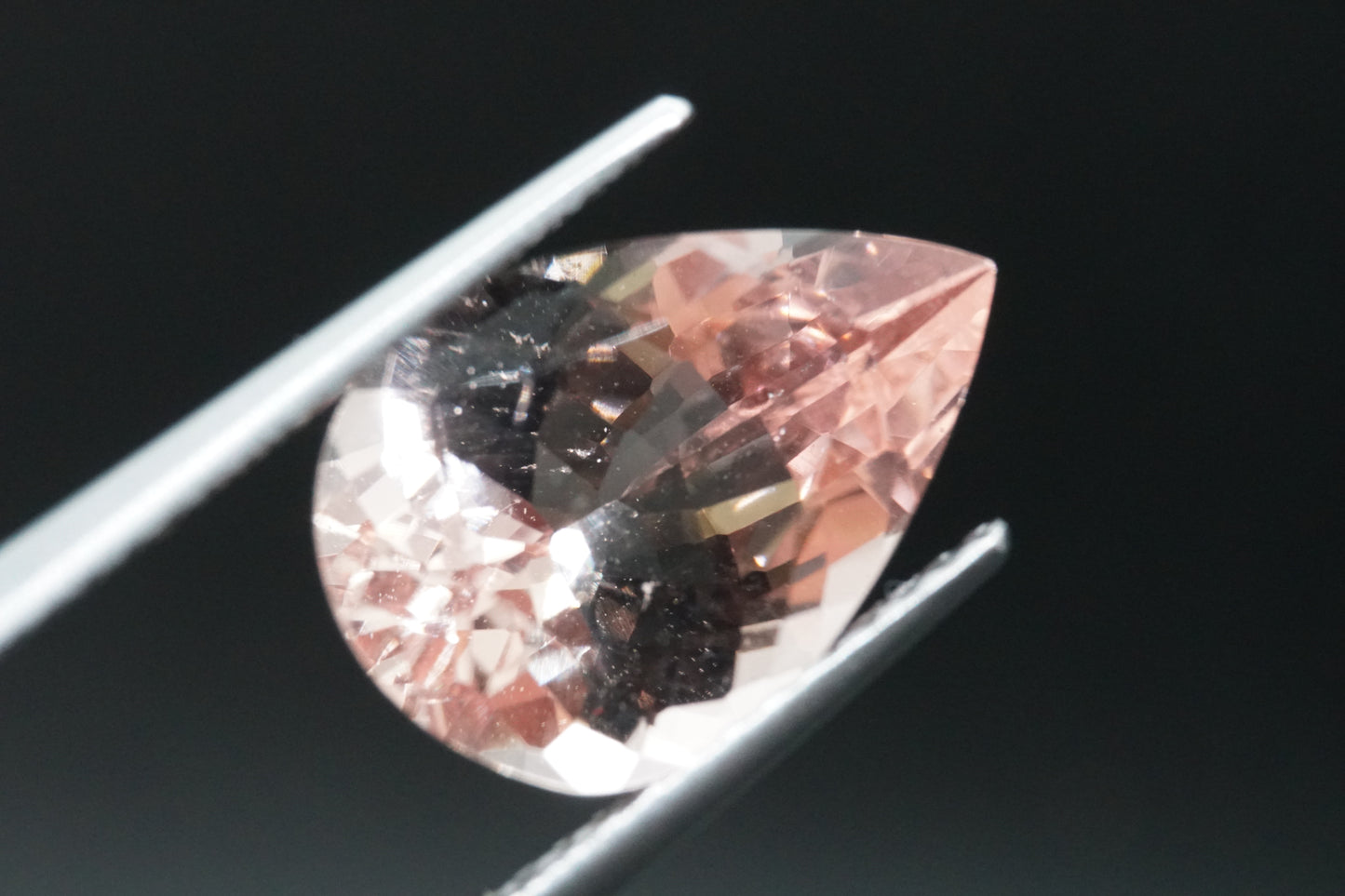 Morganit Naturell aus Brasilien – 3,46 ct – Pear Cut
