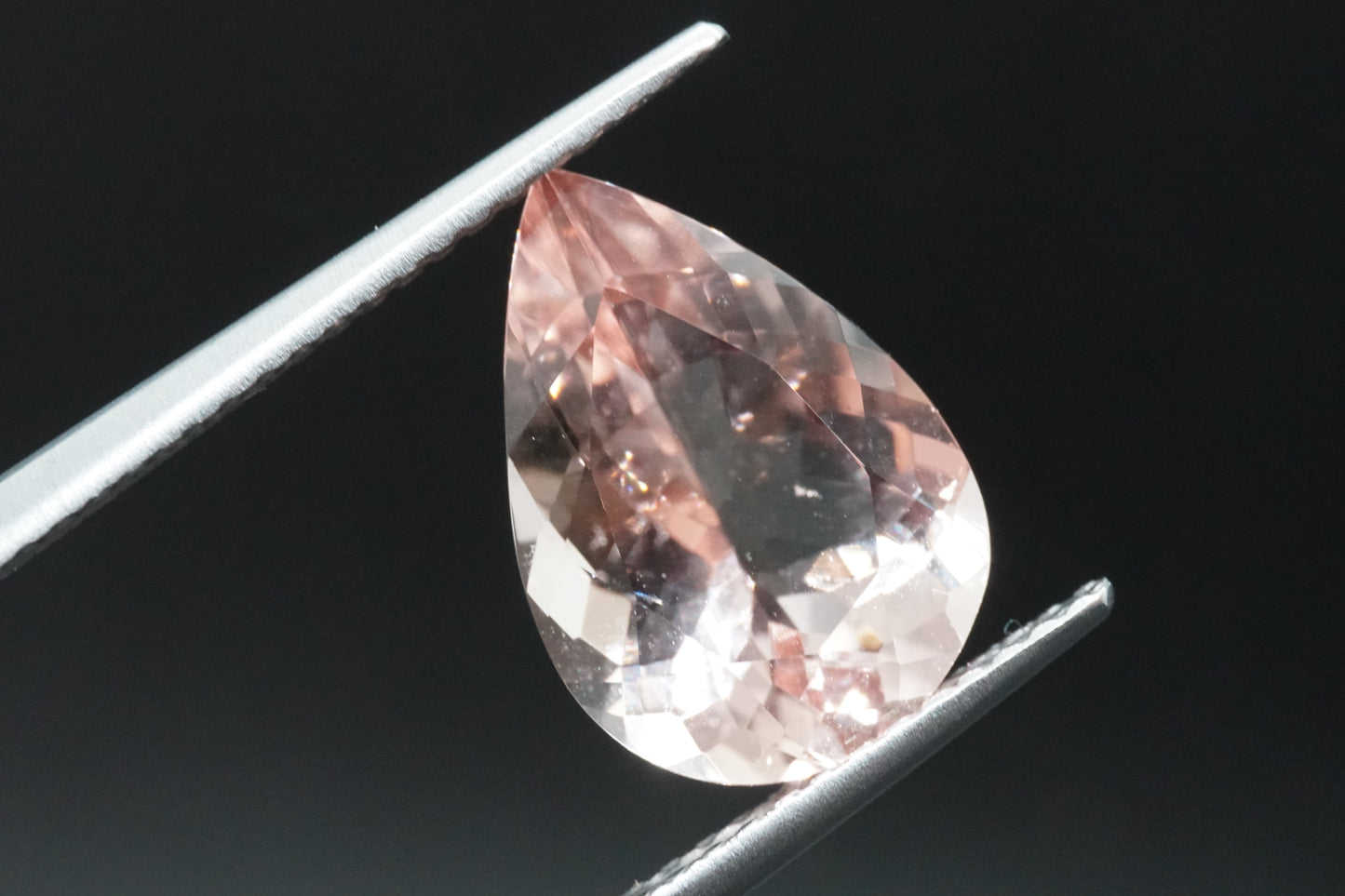 Morganit Naturell aus Brasilien – 3,46 ct – Pear Cut