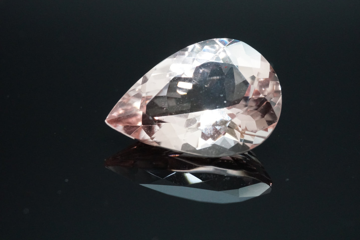 Morganit Naturell aus Brasilien – 3,46 ct – Pear Cut