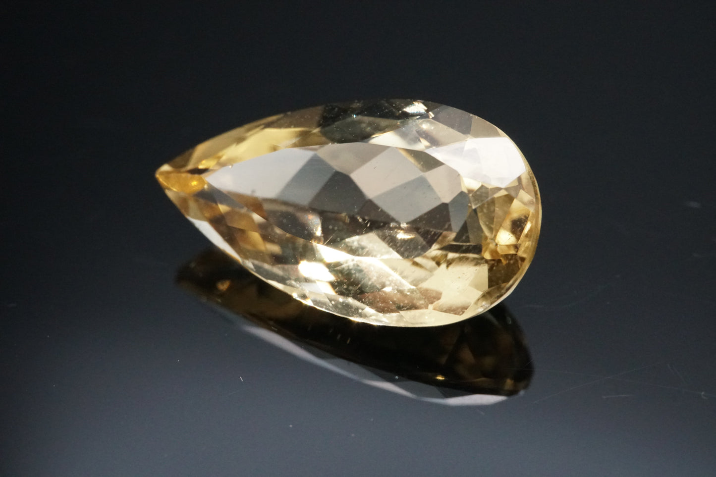 Heliodor Naturell aus Brasilien – 3,5 ct – Emerald Cut