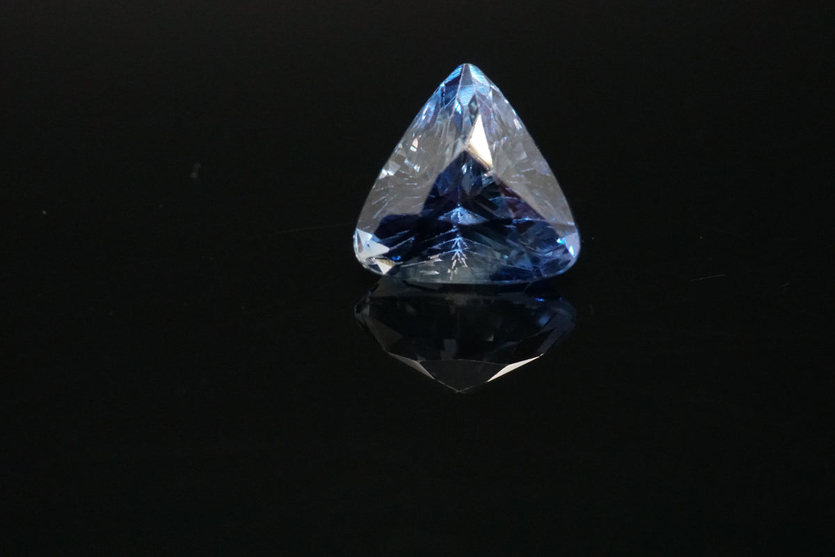 Natürlicher Saphir – 1,45 ct – Trillion-Schliff – Sri Lanka