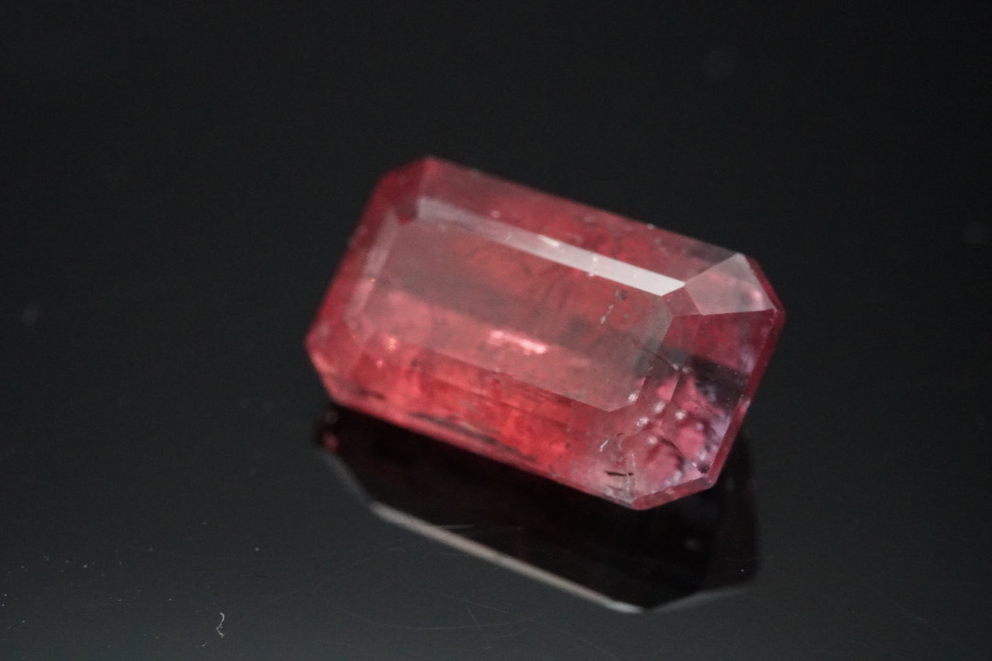 Natürlicher bicolorer Turmalin 2,61 ct Afghanistan unbehandelt