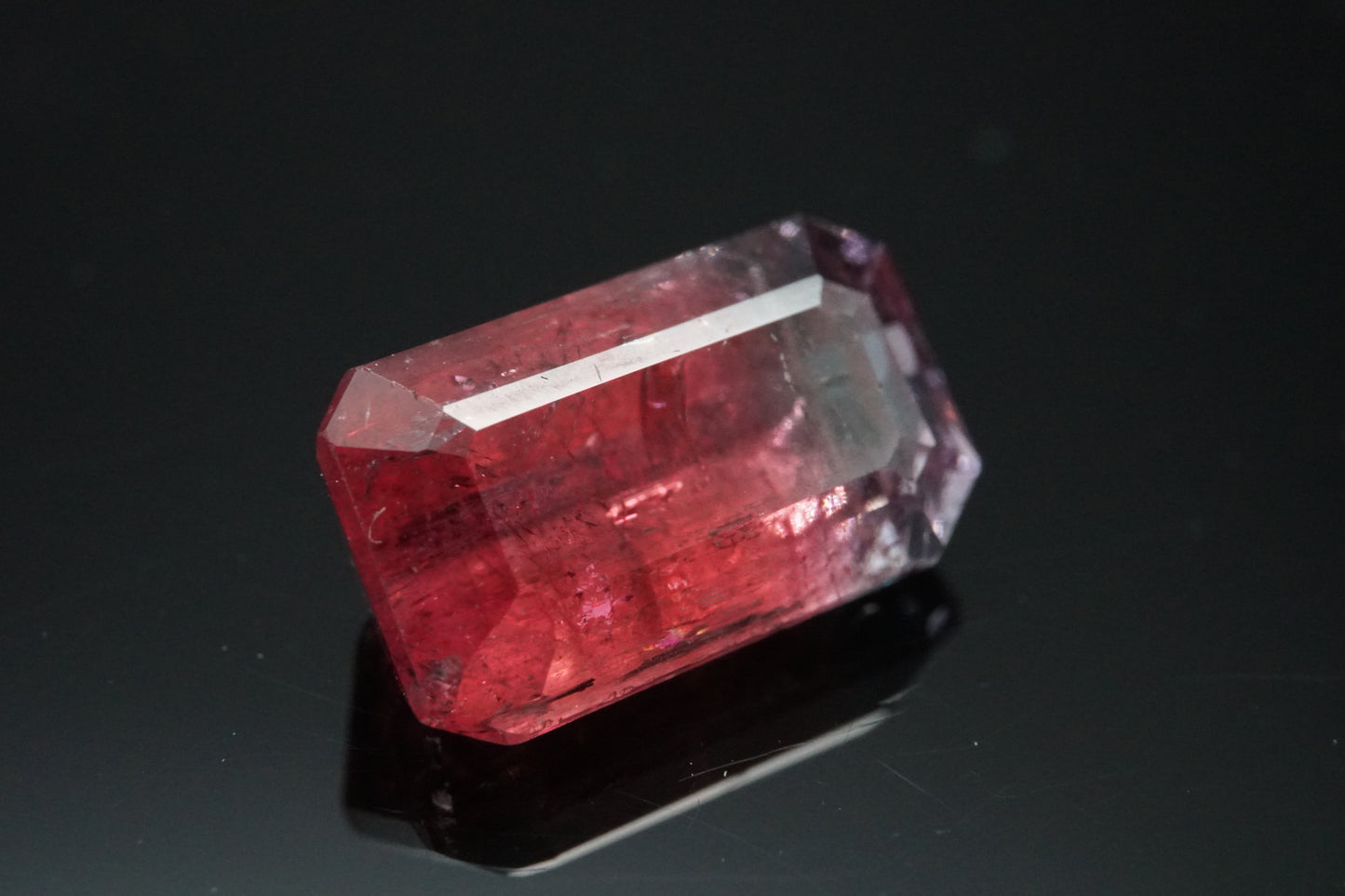 Natürlicher bicolorer Turmalin 2,61 ct Afghanistan unbehandelt