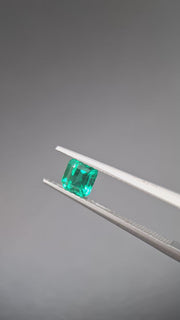 Emerald cushion