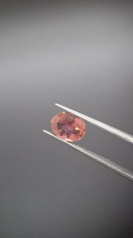 Pink turmalin
