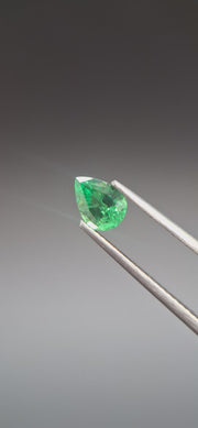 Tsavorite garnet pear