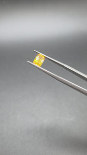 Yellow saphir