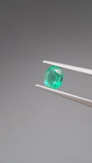 Emerald Oval