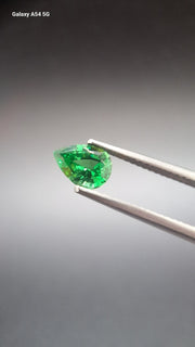 Tsavorite garnet pear