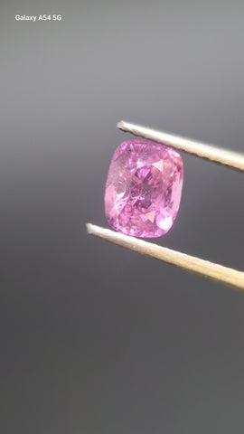 Natural Pink Sapphire Gemstone – Oval Cut Pink Saphir | Rare Pink Gem for Jewelry & Engagement Rings